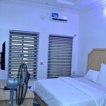 Delad Hotel And Suites Ibadan Extérieur photo