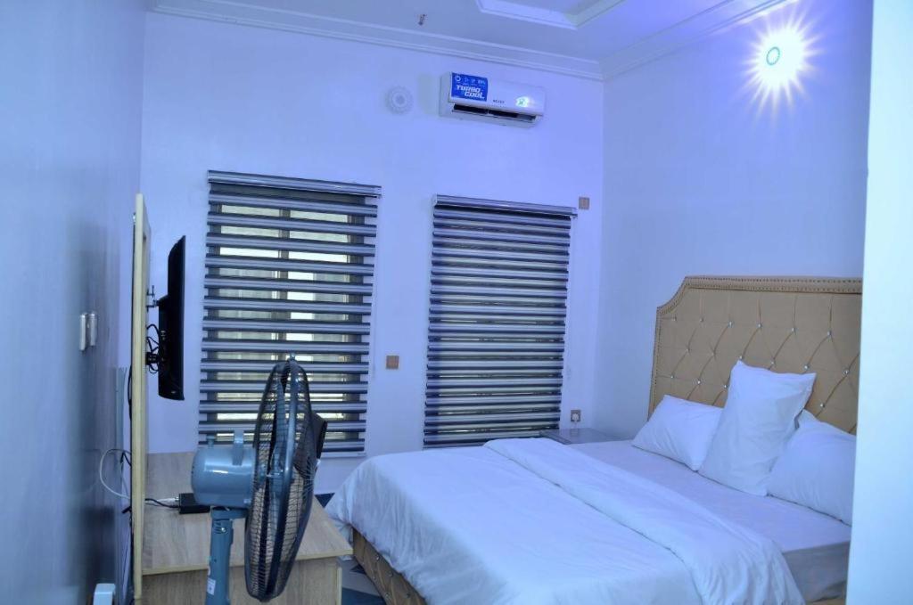 Delad Hotel And Suites Ibadan Extérieur photo