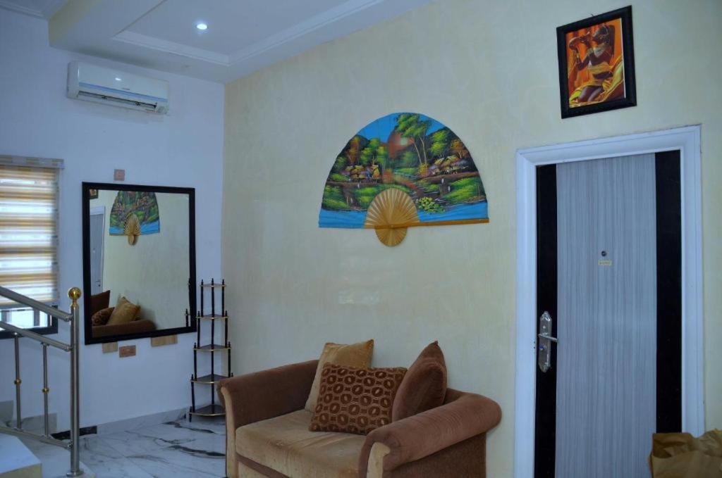 Delad Hotel And Suites Ibadan Extérieur photo