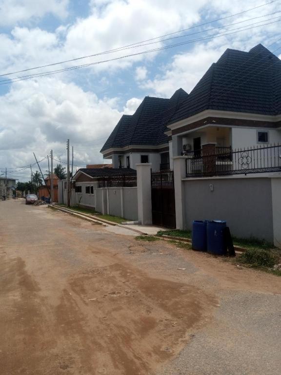 Delad Hotel And Suites Ibadan Extérieur photo